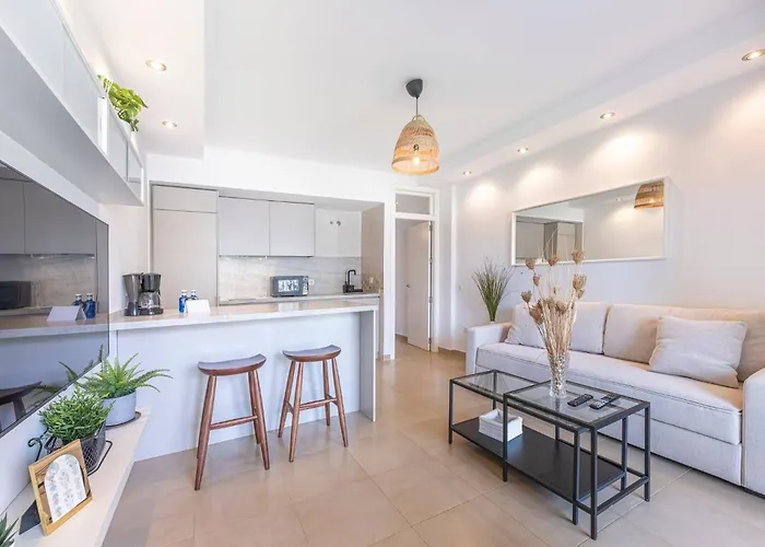 Cozy 1 Bedroom With 2 Pools & Tennis Court Marbella