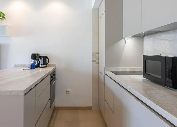 아파트 Cozy 1 Bedroom With 2 Pools & Tennis Court