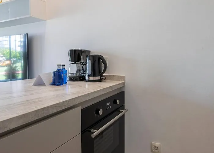 아파트 Cozy 1 Bedroom With 2 Pools & Tennis Court *